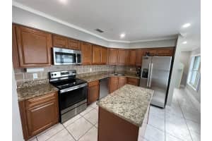 1030 Jodi Ridge Ct Kissimmee, FL 34747 - Off Market