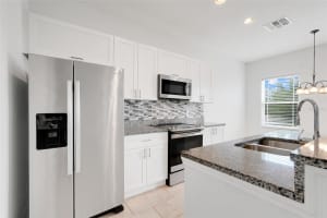 1020 LAKEFRONT VILLAGE DRIVE, CLERMONT, FL 34711 - MLS#MFRG5103734