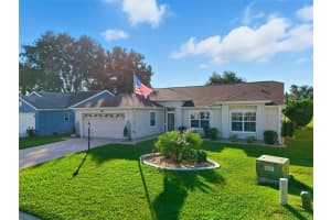 25233 LOST OAK CIRCLE, LEESBURG, FL 34748 - MLS#MFRG5103743