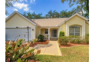 208 DESOTA COURT, LADY LAKE, FL 32159 - MLS#MFRG5103764