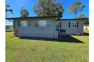 27 BOBWHITE ROAD, WILDWOOD, FL 34785 - MLS#MFRG5103793