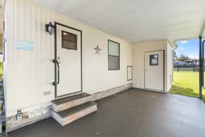 610 TARRSON BOULEVARD, LADY LAKE, FL 32159 - MLS#MFRG5103904