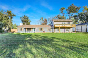 109 FRUITWOOD AVENUE, EUSTIS, FL 32726 - MLS#MFRG5103921