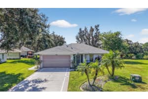 21902 KING HENRY AVENUE, LEESBURG, FL 34748 - MLS#MFRG5103957