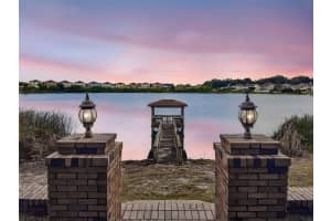 1910 COLLEGE PARK DRIVE, TAVARES, FL 32778 - MLS#MFRG5103980