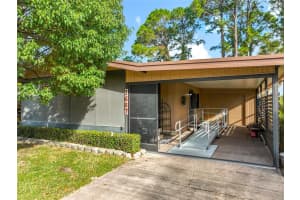 1687 ELKHART CIRCLE, TAVARES, FL 32778 - MLS#MFRG5104013