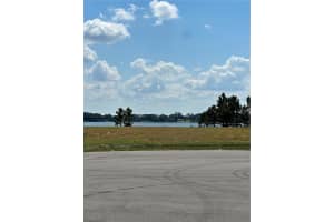 20276 SHORELINE RANCH LANE, UMATILLA, FL 32784 - MLS#MFRG5104053
