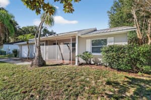 300 CRICKET HOLLOW LANE, EUSTIS, FL 32726 - MLS#MFRG5104141