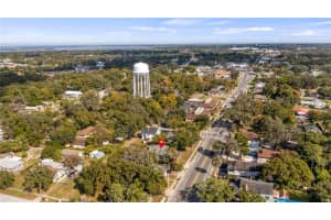 1704 MAIN STREET, LEESBURG, FL 34748 - MLS#MFRG5104204