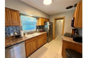 1108 LEE STREET, LEESBURG, FL 34748 - MLS#MFRG5104249