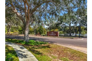 2635 GABLES DRIVE, EUSTIS, FL 32726 - MLS#MFRG5104364