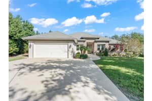 562 DOWLING CIRCLE, LADY LAKE, FL 32159 - MLS#MFRG5104366