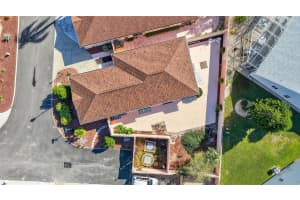 1008 LAREDO LANE, LADY LAKE, FL 32159 - MLS#MFRG5104370