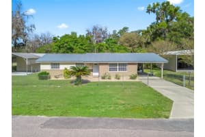 2376 CR 444, LAKE PANASOFFKEE, FL 33538 - MLS#MFRG5104453