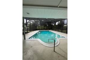 812 NORTHSIDE DRIVE, MOUNT DORA, FL 32757 - MLS#MFRG5104480