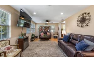 172 VIRGINIA AVENUE, CENTER HILL, FL 33514 - MLS#MFRG5104486