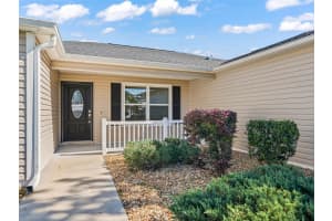 828 SILVER OAK AVENUE, LADY LAKE, FL 32159 - MLS#MFRG5104555