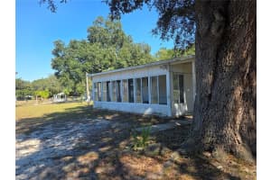 17586 133RD COURT, WEIRSDALE, FL 32195 - MLS#MFRG5104604