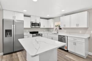 1112 ELKHART CIRCLE, TAVARES, FL 32778 - MLS#MFRG5104640