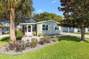 713 SHARON DRIVE, LADY LAKE, FL 32159 Sold 01/27/26