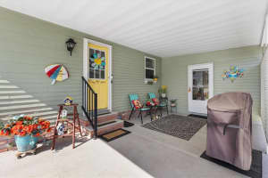 713 SHARON DRIVE, LADY LAKE, FL 32159 Sold 01/27/26