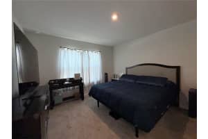 1204 PORT BLUE WAY, LADY LAKE, FL 32159 - MLS#MFRG5104903