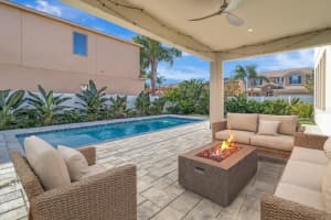 1077 FOUNTAIN COIN LOOP, ORLANDO, FL 32828 Sold 12/29/25