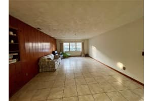 627 ANDERSON STREET, CLERMONT, FL 34711 Sold 12/11/25