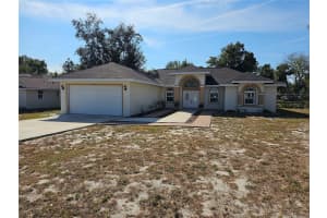 17271 PEGGY AVENUE, MOUNT DORA, FL 32757 - MLS#MFRG5104979