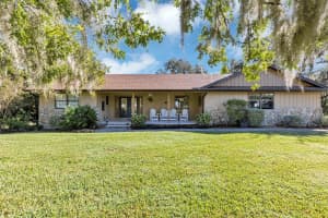 38922 ELLA DRIVE, LADY LAKE, FL 32159 - MLS#MFRG5104982