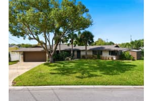 1611 Canal Ct, TAVARES 1611 Canal Ct, TAVARES