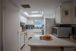 110 TREMAIN STREET, MOUNT DORA, FL 32757 - MLS#MFRG5105150