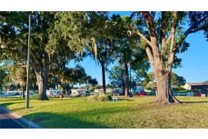 722 LANDRY LANE, TAVARES, FL 32778 - MLS#MFRG5105160