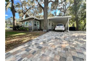 106 ROYAL PALM DRIVE, LEESBURG, FL 34748 - MLS#MFRG5105189