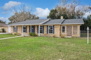 12150 VIRGINIA DRIVE, LEESBURG, FL 34788 - MLS#MFRG5105219