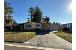 108 WINTERBERRY AVENUE, WILDWOOD, FL 34785 - MLS#MFRG5105262