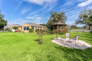 81 TWIN LAKE CIRCLE, UMATILLA, FL 32784 - MLS#MFRG5105552