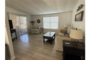 102 ROBIN LANE, WILDWOOD, FL 34785 - MLS#MFRG5105605