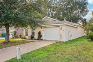 12398 50TH VIEW, OXFORD, FL 34484 - MLS#MFRG5105648