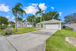 345 HIDDEN VIEW DRIVE, GROVELAND, FL 34736 - MLS#MFRG5105674