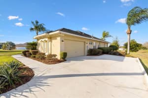 527 DOWLING CIRCLE, LADY LAKE, FL 32159 - MLS#MFRG5105805