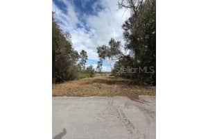LAKESIDE DR, DELAND, FL 32720 - MLS#MFRG5105834