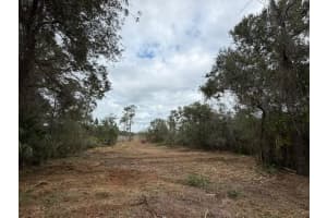 LAKESIDE DR, DELAND, FL 32720 - MLS#MFRG5105834