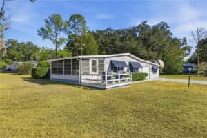 8270 COUNTY ROAD 109, LADY LAKE, FL 32159 - MLS#MFRG5105841