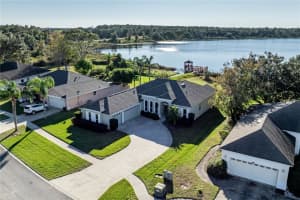 3804 BAYSHORE CIRCLE, TAVARES, FL 32778 - MLS#MFRG5105851