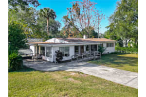 114 PARK AVENUE, FRUITLAND PARK, FL 34731 - MLS#MFRG5105921