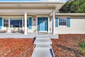 1101 COUNTRY CLUB ROAD, EUSTIS, FL 32726 - MLS#MFRG5105967