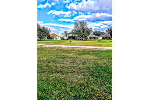 26822 BULL RUN, LEESBURG, FL 34748 - MLS#MFRG5105994