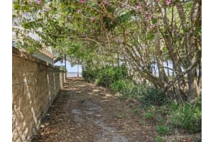 13945 156TH LANE, WEIRSDALE, FL 32195 - MLS#MFRG5106087