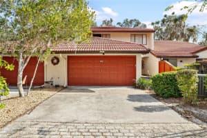 402 CLUSTERWOOD DRIVE, YALAHA, FL 34797 - MLS#MFRG5106185